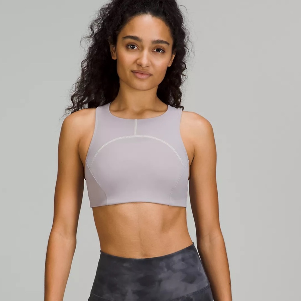 Lululemon Tough Train High-Neck Bra
Medium Support, C/D Cup size 8